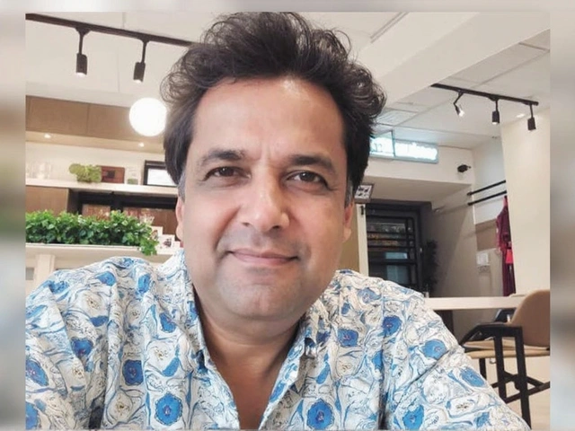 फिल्म निर्देशक सनोज मिश्रा को रेप केस में मिली बेल, कोर्ट ने कहा- यह झूठी शिकायत का मामला