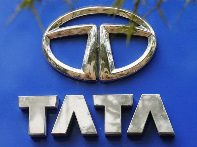 Jaguar Land Rover पर साइबर अटैक से Tata Motors के शेयर गिरे 4%